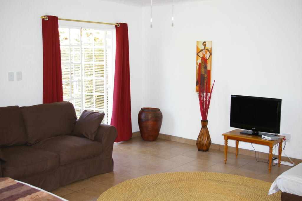 Bush Baby Glen Villa Хейзивю Стая снимка